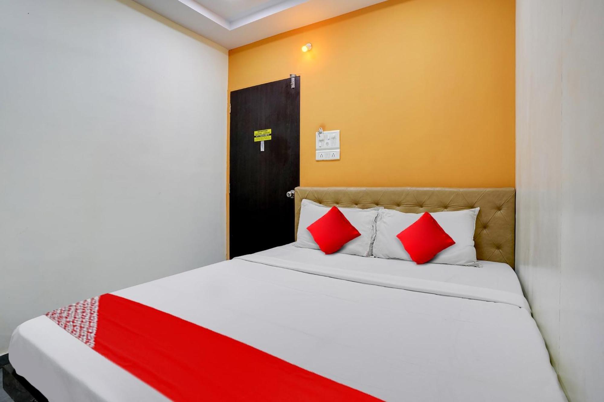 Hotel O Ashwi Nova Bombaim Exterior foto